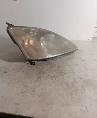 Honda Civic Headlight/headlamp 206251B