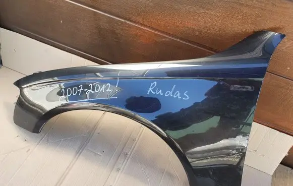 Audi A4 S4 B8 8K Fender 8K0821001 8K0821000