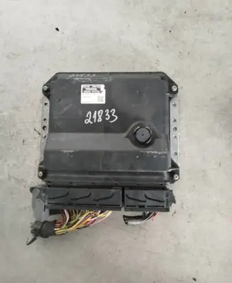 Toyota Prius (XW30) Engine control unit/module 8966147270 89661-47270