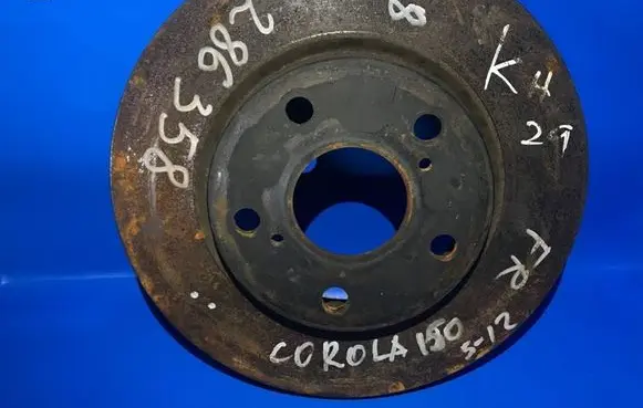 Toyota Auris 150 Front brake disc 4351212670