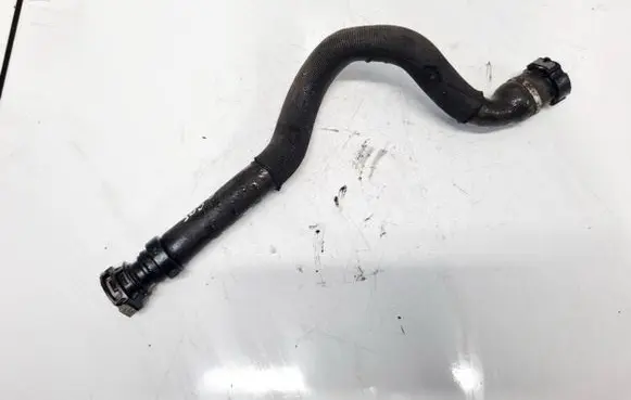 Peugeot 3008 I Engine coolant pipe/hose
