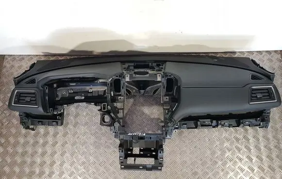 Subaru Ascent Dashboard 66040XC01A