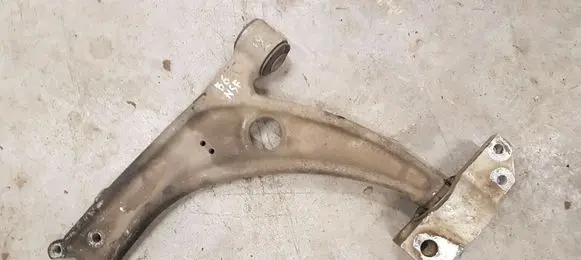 Volkswagen PASSAT B7 Front lower control arm/wishbone 3C0407151E