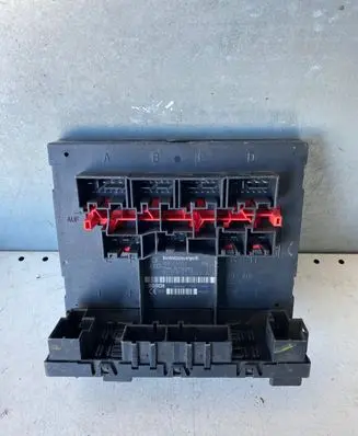 Volkswagen Golf VI Comfort/convenience module 3C0937049AJ F005V00661