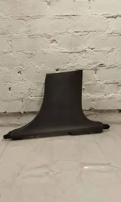 Volvo XC90 (B) pillar trim (bottom) 31363586