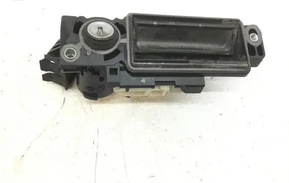 Mercedes-Benz CLS C219 Tailgate/trunk/boot exterior handle A2037500693