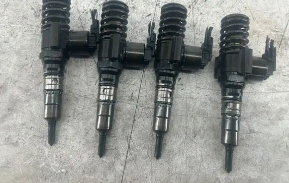 Audi A3 S3 A3 Sportback 8P Fuel injectors set 0414720404