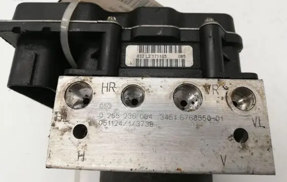 BMW 5 E60 E61 ABS Pump