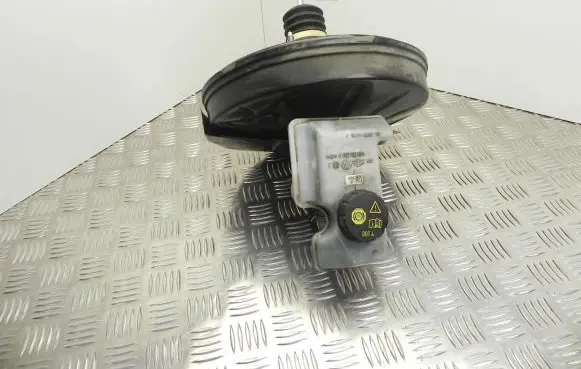 Skoda Superb B8 (3V) Master brake cylinder 5Q1614105CL