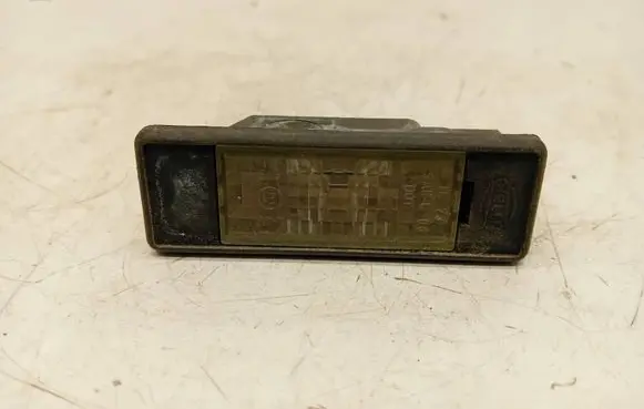 Peugeot 307 CC Number plate light