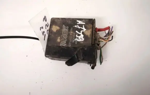 Audi A6 S6 C4 4A Other control units/modules 4m1046v3a