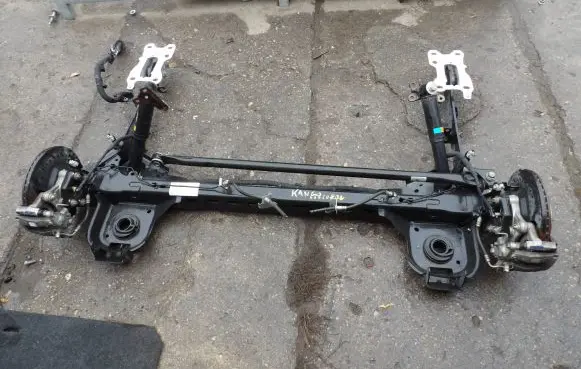 Renault Kangoo III Rear axle beam 