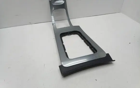 Peugeot 407 Gear shifter surround trim plastic 9647822077