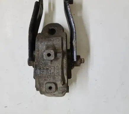 Volvo XC60 Engine mount bracket 6G926P082AB 6G926P082LB 30671219