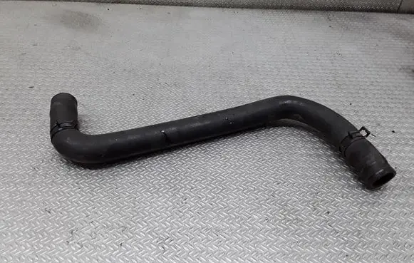 Subaru Legacy Engine coolant pipe/hose