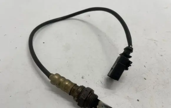 Audi A4 S4 B8 8K Lambda probe sensor 06E906265Q