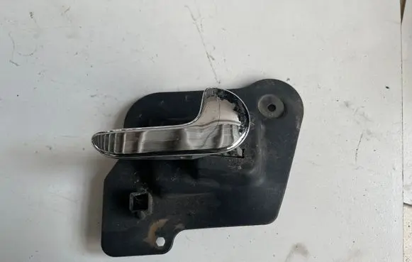 Front door interior handle
