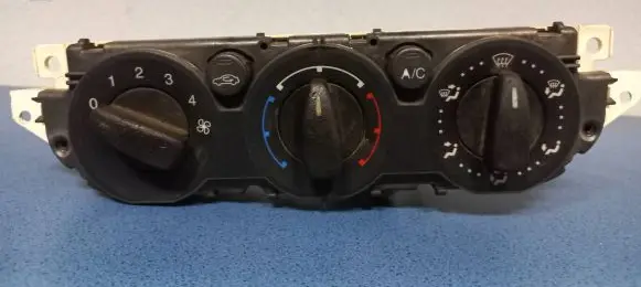 Ford Focus C-MAX Climate control unit 3M5T19980BC