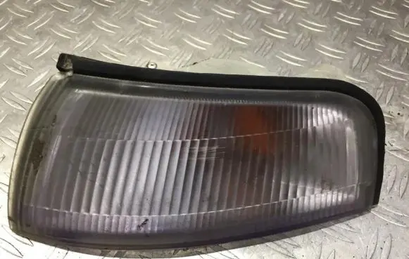Front indicator light