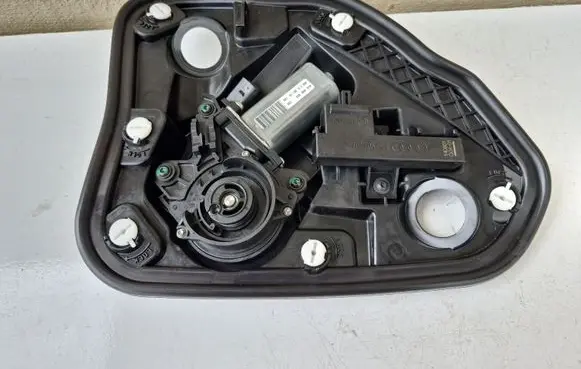 Audi A7 S7 4G Rear door soft close latching motor 4G8839003 8K090747