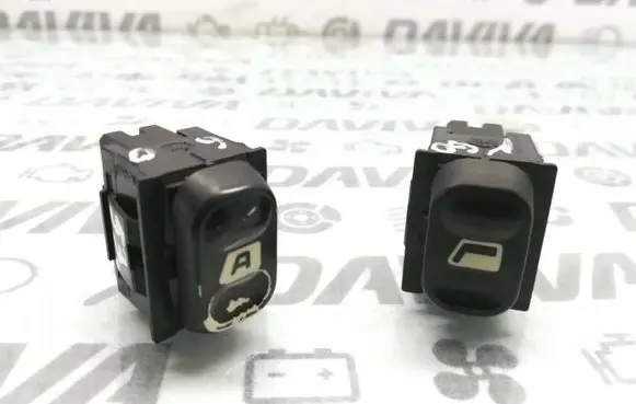 Citroen Berlingo Electric window control switch