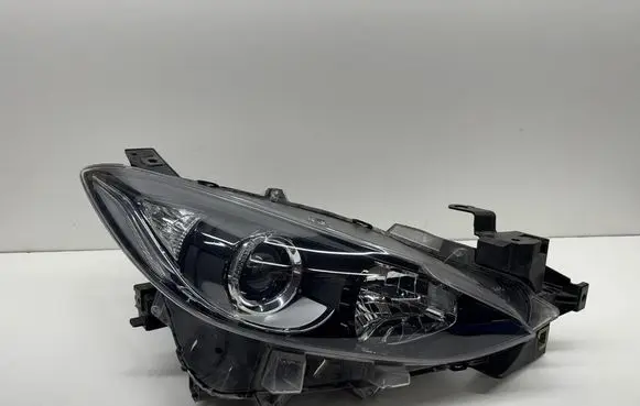 Mazda 3 III Headlight/headlamp B45A51030