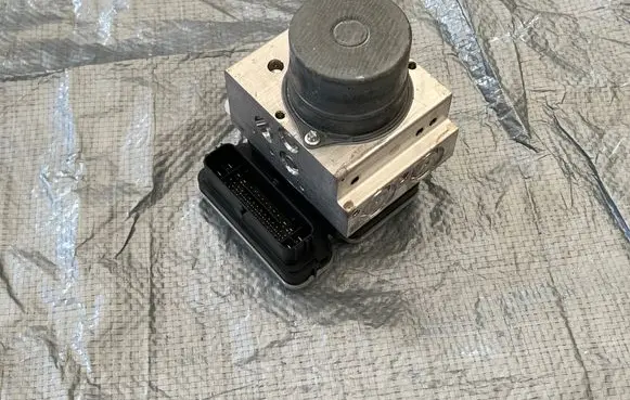 Mercedes-Benz GLC C254 ABS Pump A2149001709 2149001709 A2549019400