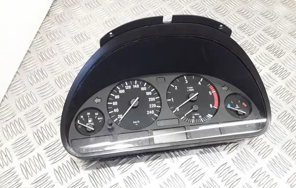 BMW 5 E39 Speedometer (instrument cluster) 62116914913 110008735135