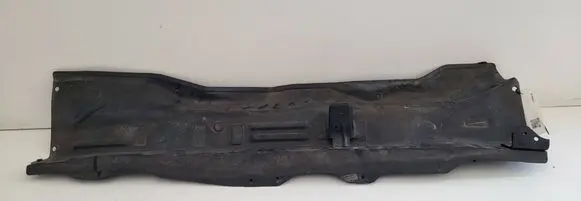 Nissan Leaf I (ZE0) Wiper trim
