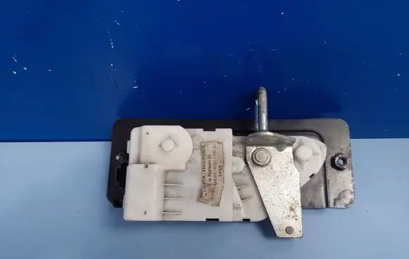 Peugeot 607 Tailgate/trunk/boot lock/catch/latch 9648338680 964833868000