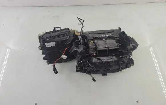 BMW 5 F10 F11 Interior heater climate box assembly 9197019 9237475 X5854002