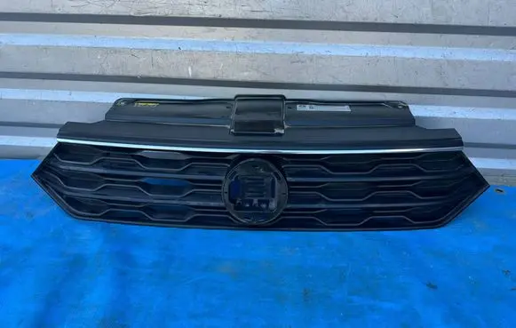 Volkswagen T-Roc Front bumper upper radiator grill 2GA853651E