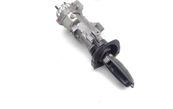 Nissan Qashqai Ignition lock 4B0905851Q