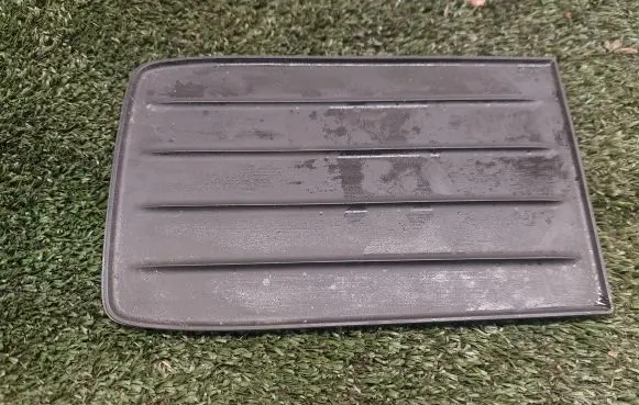 BMW i3 Glove box pad 9283143