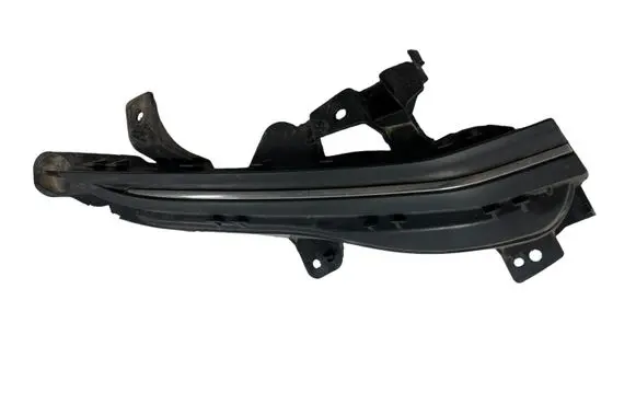 Front fog light trim/grill