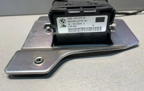 BMW 3 E92 E93 ESP acceleration yaw rate sensor 6781575 10170103843