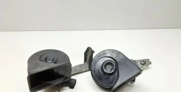 Volvo S60 Horn signal 30796896