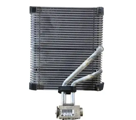 Air conditioning (A/C) radiator (interior)