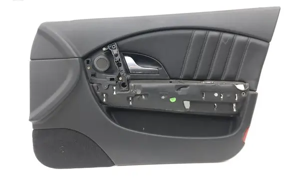 Maserati Quattroporte Front door card panel trim