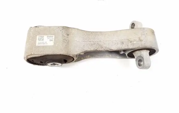 BMW 2 F45 Engine mount bracket 6885788