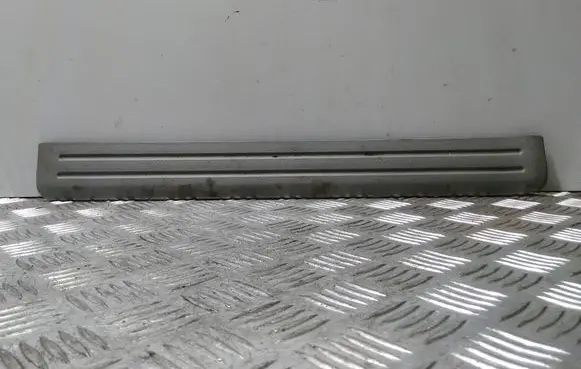 KIA Sorento Front sill trim cover 858803E000