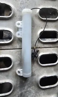 Chrysler 300 - 300C Glovebox shock absorber