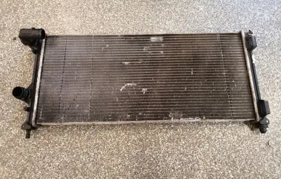 Coolant radiator