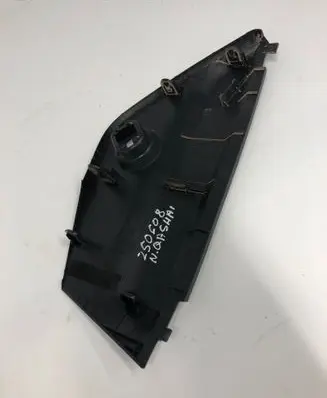 Nissan Qashqai J12 Dashboard side end trim 684986un0b