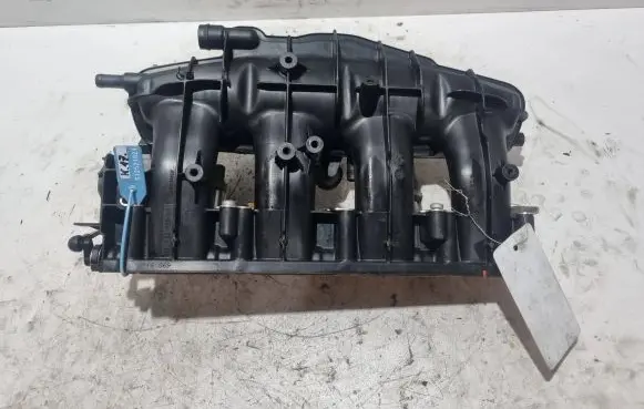 Volkswagen PASSAT B6 Intake manifold 06F133185AQ