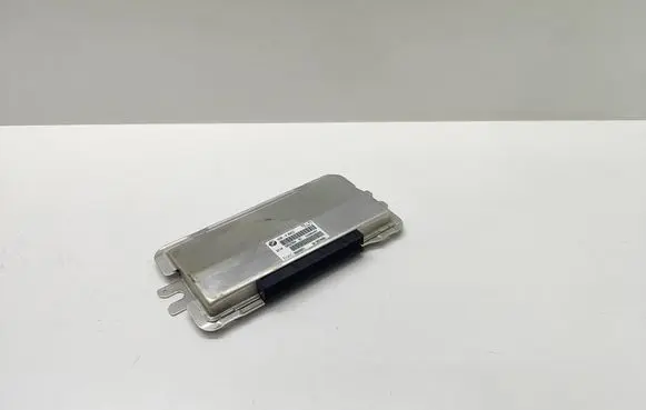 BMW 5 E60 E61 Suspension control unit/module 6852204 685220401 37146852204