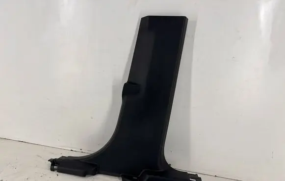 Ford Bronco (B) pillar trim (bottom) M1PBS243A84A M1PZ7824346AA