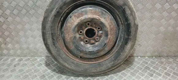 Chrysler Grand Voyager V R16 spare wheel