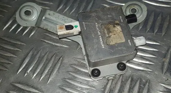 Mercedes-Benz ML W166 Antenna control unit 059339