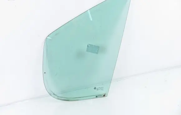 Renault Trafic II (X83) Front triangle window/glass 